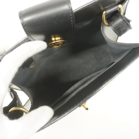 LOUIS VUITTON Epi Cluny M52252 Noir Shoulder Bag - Picture 4 of 11